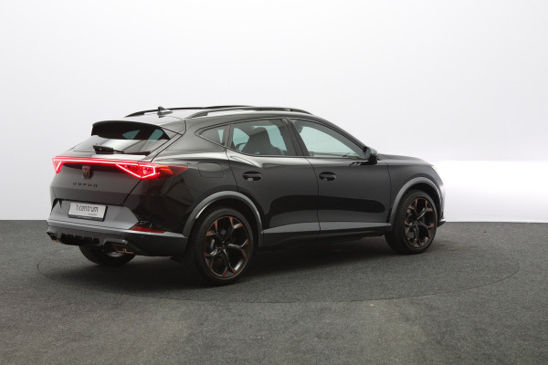 CUPRA Formentor 1.4 e-Hybrid 245 PK VZ Copper Edition PHEV, Panoramadak, Leder, Stuur-Startknop, 360 Camera, Winterpakket