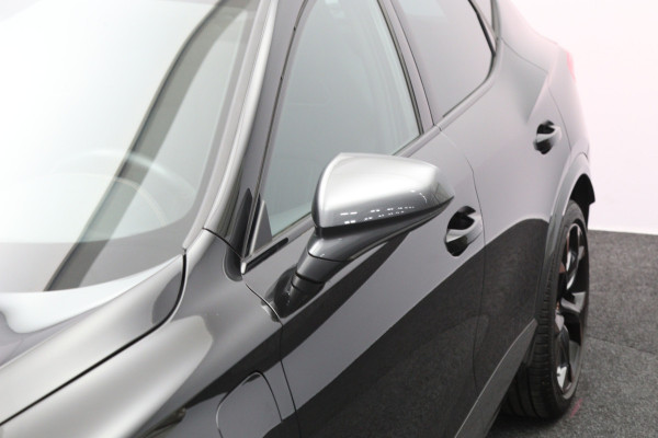 CUPRA Formentor 1.4 e-Hybrid 245 PK VZ Copper Edition PHEV, Panoramadak, Leder, Stuur-Startknop, 360 Camera, Winterpakket