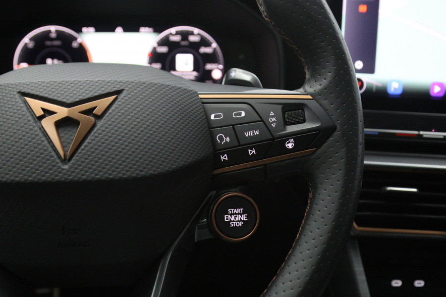 CUPRA Formentor 1.4 e-Hybrid 245 PK VZ Copper Edition PHEV, Panoramadak, Leder, Stuur-Startknop, 360 Camera, Winterpakket