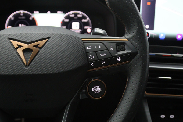 CUPRA Formentor 1.4 e-Hybrid 245 PK VZ Copper Edition PHEV, Panoramadak, Leder, Stuur-Startknop, 360 Camera, Winterpakket