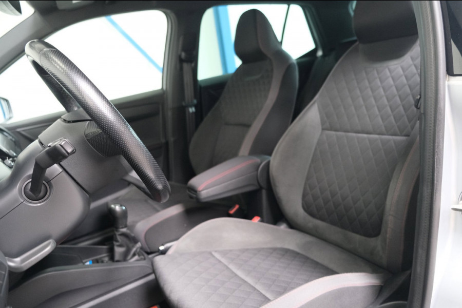 Škoda Fabia 1.0 TSI Sport business - N.A.P. Airco, Cruise, PDC, Carplay.