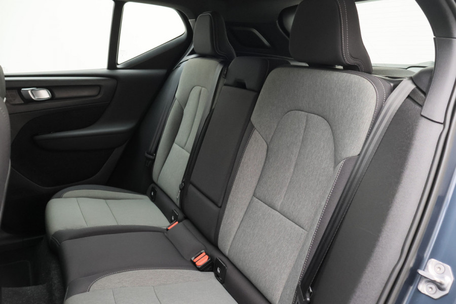 Volvo XC40 1.5 T5 Recharge Inscription Expression Virtual Cockpit, Cruise, Apple Carplay, Rijstrooksensor, LED, PDC, 18''