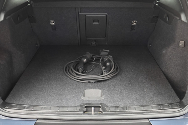 Volvo XC40 1.5 T5 Recharge Inscription Expression Virtual Cockpit, Cruise, Apple Carplay, Rijstrooksensor, LED, PDC, 18''
