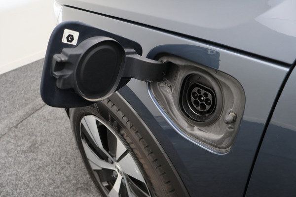 Volvo XC40 1.5 T5 Recharge Inscription Expression Virtual Cockpit, Cruise, Apple Carplay, Rijstrooksensor, LED, PDC, 18''