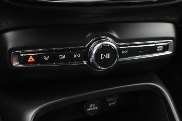 Volvo XC40 1.5 T5 Recharge Inscription Expression Virtual Cockpit, Cruise, Apple Carplay, Rijstrooksensor, LED, PDC, 18''