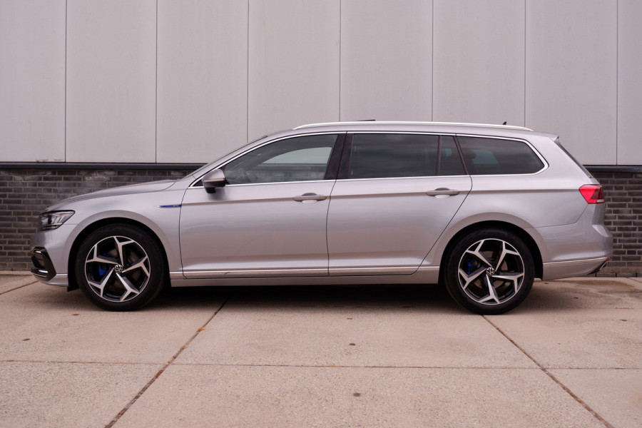 Volkswagen Passat Variant 1.4 TSI PHEV GTE Business | Pano | Elek. Trekhaak | Carplay | LED | Camera | Navi | Alcantara