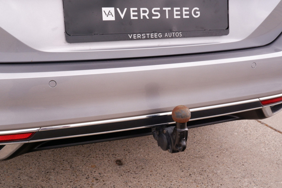 Volkswagen Passat Variant 1.4 TSI PHEV GTE Business | Pano | Elek. Trekhaak | Carplay | LED | Camera | Navi | Alcantara