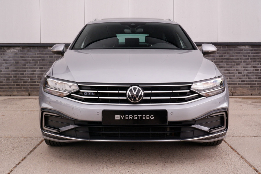 Volkswagen Passat Variant 1.4 TSI PHEV GTE Business | Pano | Elek. Trekhaak | Carplay | LED | Camera | Navi | Alcantara