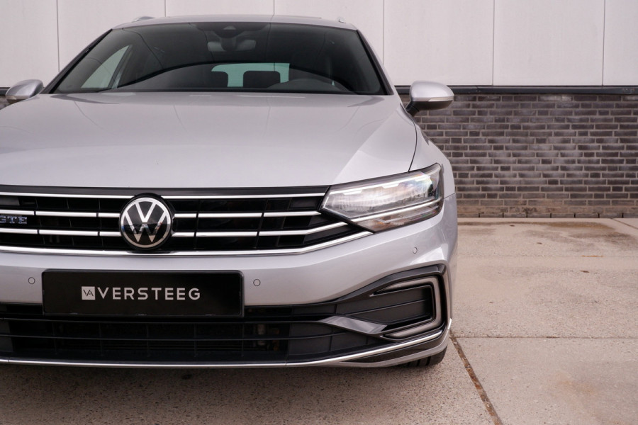 Volkswagen Passat Variant 1.4 TSI PHEV GTE Business | Pano | Elek. Trekhaak | Carplay | LED | Camera | Navi | Alcantara