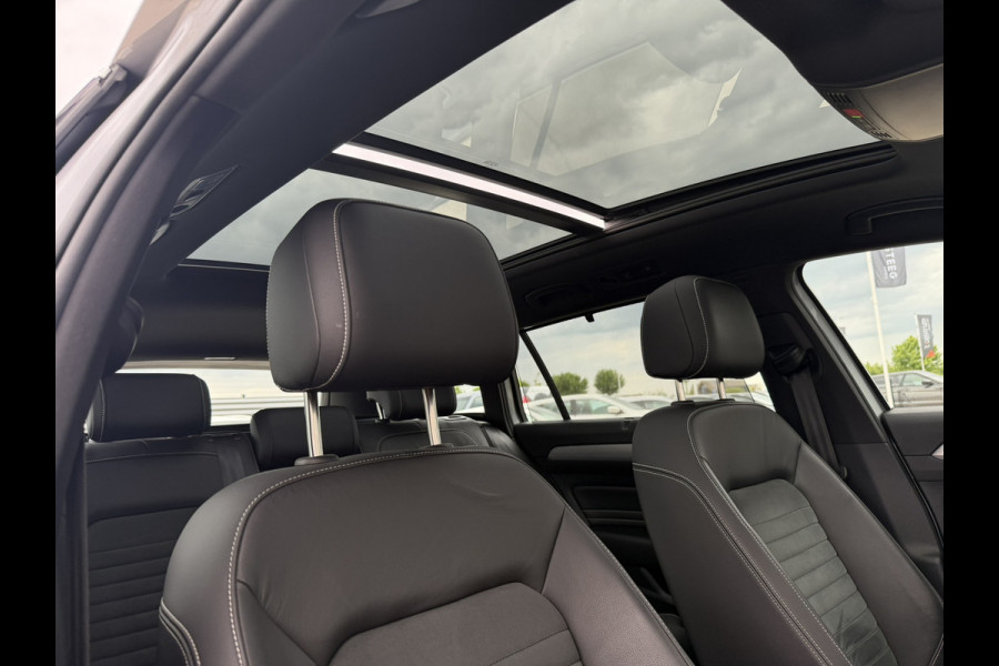 Volkswagen Passat Variant 1.4 TSI PHEV GTE Business | Pano | Elek. Trekhaak | Carplay | LED | Camera | Navi | Alcantara