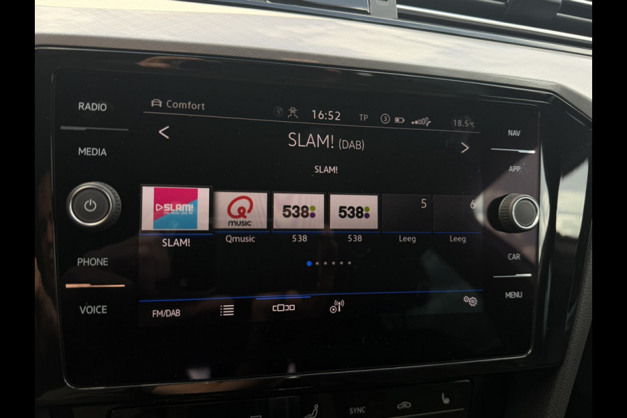 Volkswagen Passat Variant 1.4 TSI PHEV GTE Business | Pano | Elek. Trekhaak | Carplay | LED | Camera | Navi | Alcantara
