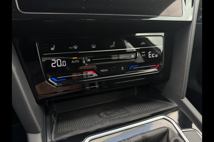 Volkswagen Passat Variant 1.4 TSI PHEV GTE Business | Pano | Elek. Trekhaak | Carplay | LED | Camera | Navi | Alcantara