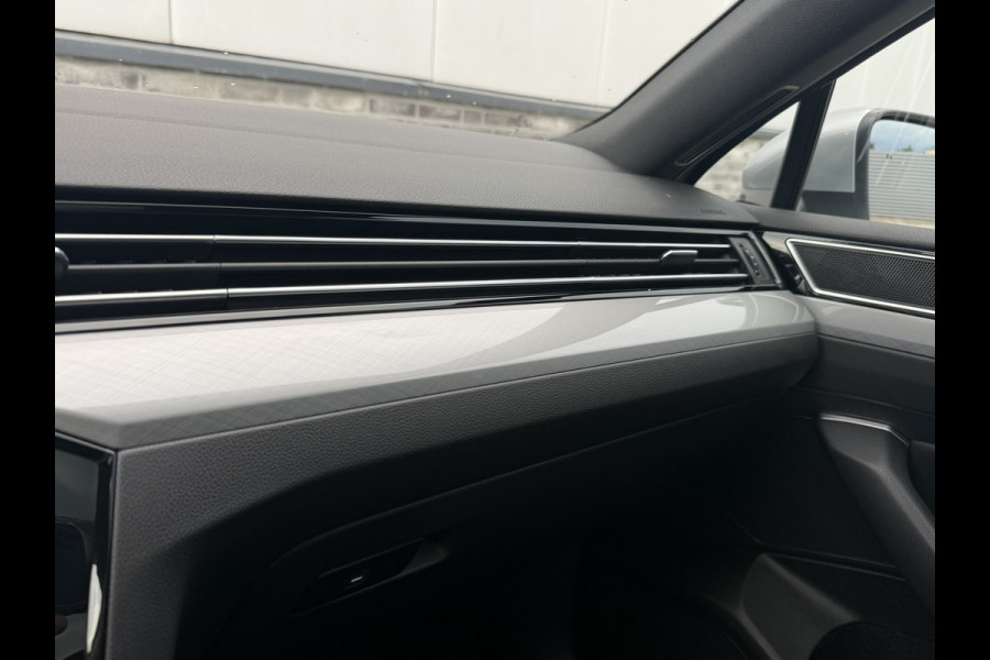 Volkswagen Passat Variant 1.4 TSI PHEV GTE Business | Pano | Elek. Trekhaak | Carplay | LED | Camera | Navi | Alcantara