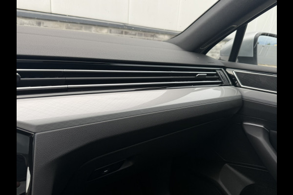 Volkswagen Passat Variant 1.4 TSI PHEV GTE Business | Pano | Elek. Trekhaak | Carplay | LED | Camera | Navi | Alcantara