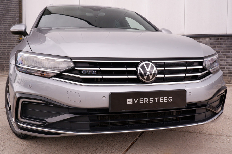 Volkswagen Passat Variant 1.4 TSI PHEV GTE Business | Pano | Elek. Trekhaak | Carplay | LED | Camera | Navi | Alcantara