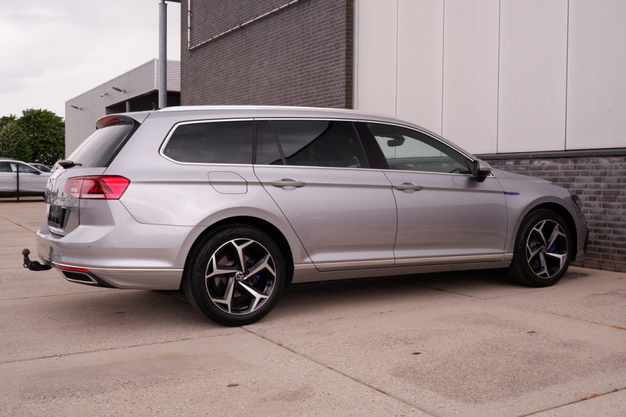 Volkswagen Passat Variant 1.4 TSI PHEV GTE Business | Pano | Elek. Trekhaak | Carplay | LED | Camera | Navi | Alcantara