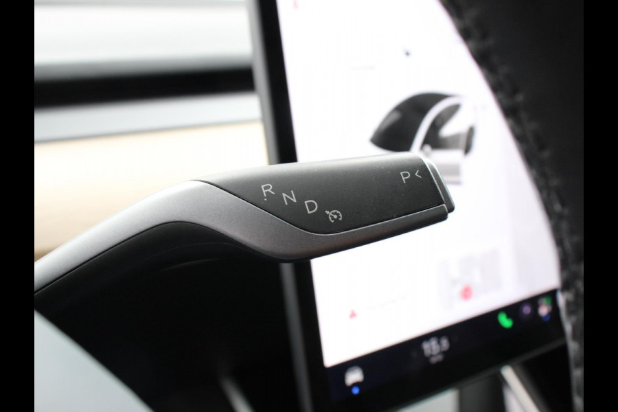Tesla Model 3 Long Range AWD 75 kWh Navigatie Panorama dak 360 camera Parkeersensoren Stoelverwarming 19" lichtmetalen velgen Ledverlichting Leder Climate Control