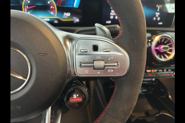 Mercedes-Benz A-Klasse AMG 35 4MATIC Edition 1|PANO|SFEER|INRUIL MOGELIJK