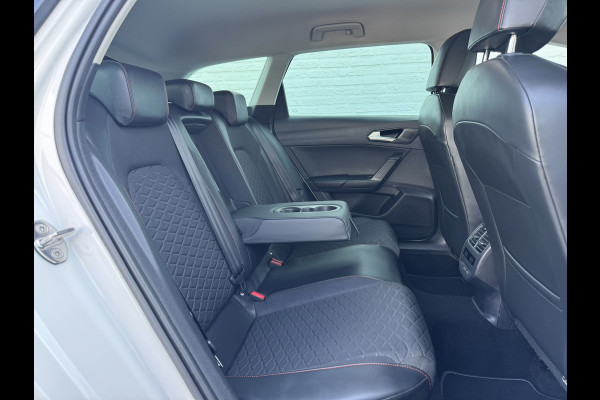 Seat Leon Sportstourer 1.4 TSI eHybrid PHEV FR Trekhaak Navi Carplay Camera Stoelverw Clima Cruise