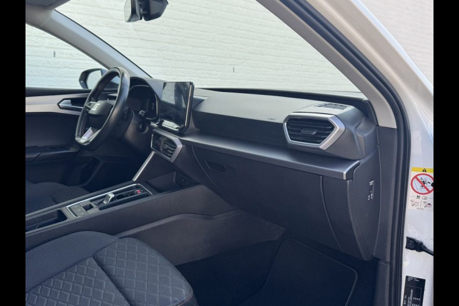 Seat Leon Sportstourer 1.4 TSI eHybrid PHEV FR Trekhaak Navi Carplay Camera Stoelverw Clima Cruise
