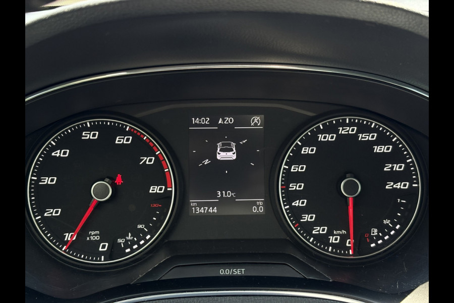 Seat Arona 1.0 TSI Style Business Intense | Navi, Carplay/Android, Trekhaak, Climate, PDC, Cruise, El. Spiegels/Ramen |