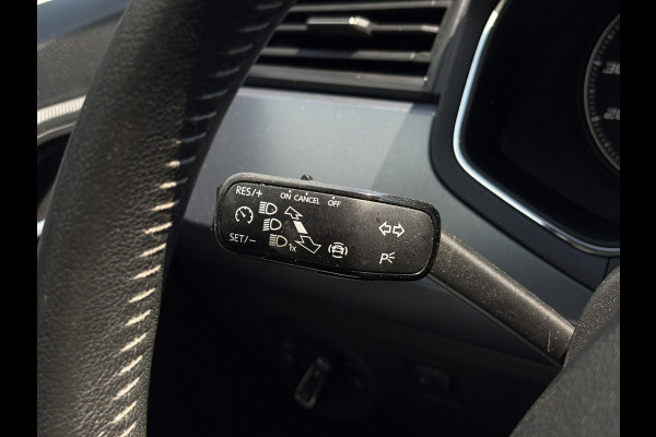 Seat Arona 1.0 TSI Style Business Intense | Navi, Carplay/Android, Trekhaak, Climate, PDC, Cruise, El. Spiegels/Ramen |