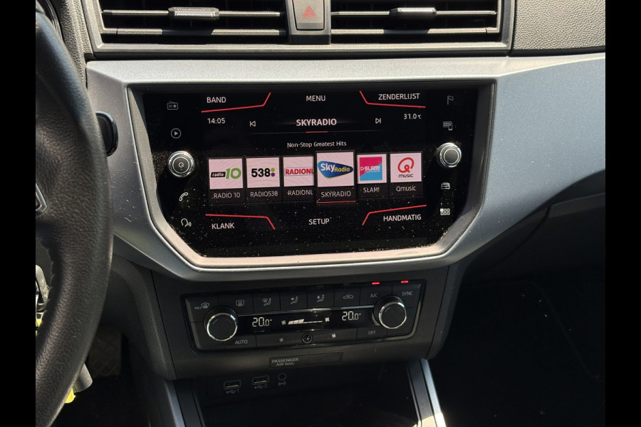Seat Arona 1.0 TSI Style Business Intense | Navi, Carplay/Android, Trekhaak, Climate, PDC, Cruise, El. Spiegels/Ramen |