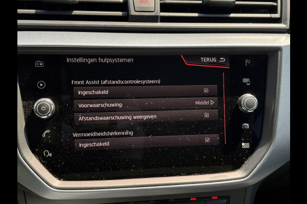 Seat Arona 1.0 TSI Style Business Intense | Navi, Carplay/Android, Trekhaak, Climate, PDC, Cruise, El. Spiegels/Ramen |