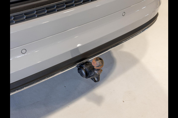 Škoda Kodiaq 4x4 2.0 TSI Sportline / 190pk / Trekhaak / Achteruitrij camera / Canton /