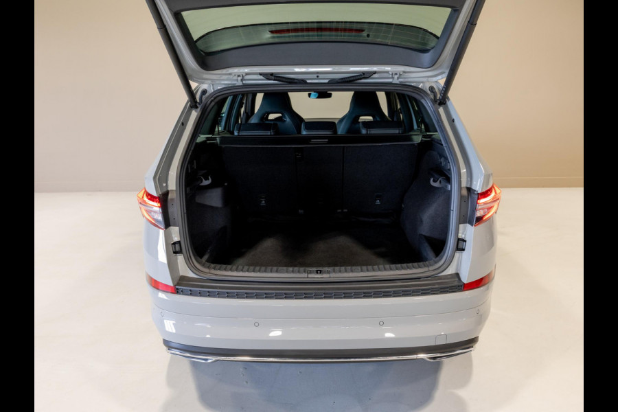 Škoda Kodiaq 4x4 2.0 TSI Sportline / 190pk / Trekhaak / Achteruitrij camera / Canton /