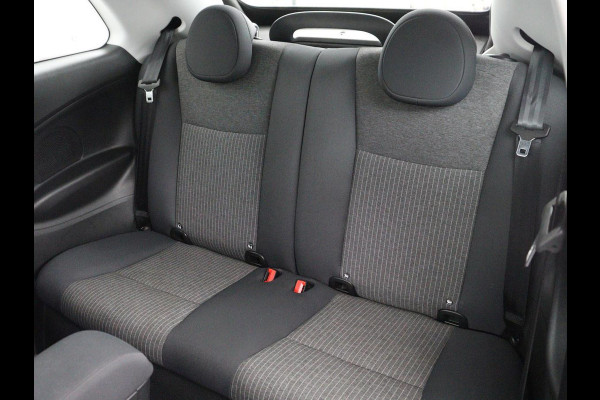 Fiat 500 Cabrio Icon 42 kWh | SOH 90,5 | 3 Fase | Adaptive cruise | Camera | Carplay | DAB | Climate control | Stoelverwarming | Navi. Full map |
