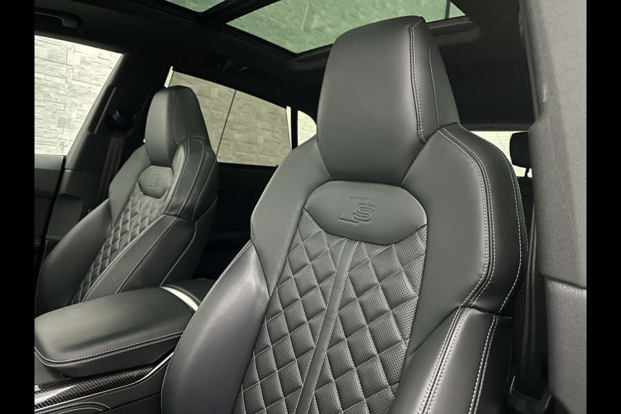 Audi Q8 60e 462PK Competition Plus | #RS-Seats | Carbon | B&O | 360 Camera | ACC | Panorama | Valcona Leder | 23" Audi Sport | Luchtvering | Keyless-Entry | Tour-Pakket | Lane & Side assist | Bovag Garantie.