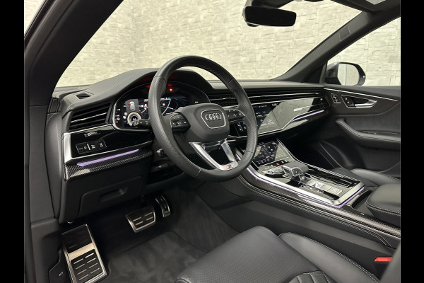 Audi Q8 60e 462PK Competition Plus | #RS-Seats | Carbon | B&O | 360 Camera | ACC | Panorama | Valcona Leder | 23" Audi Sport | Luchtvering | Keyless-Entry | Tour-Pakket | Lane & Side assist | Bovag Garantie.