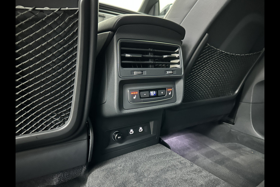 Audi Q8 60e 462PK Competition Plus | #RS-Seats | Carbon | B&O | 360 Camera | ACC | Panorama | Valcona Leder | 23" Audi Sport | Luchtvering | Keyless-Entry | Tour-Pakket | Lane & Side assist | Bovag Garantie.