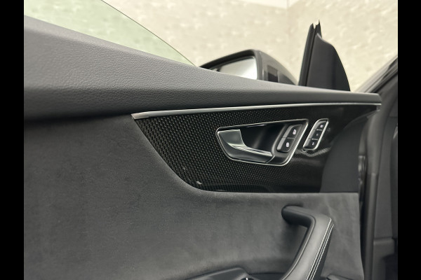 Audi Q8 60e 462PK Competition Plus | #RS-Seats | Carbon | B&O | 360 Camera | ACC | Panorama | Valcona Leder | 23" Audi Sport | Luchtvering | Keyless-Entry | Tour-Pakket | Lane & Side assist | Bovag Garantie.