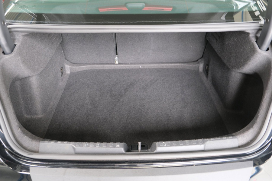 Audi A3 Limousine 30 TFSI Pro Line Automaat - N.A.P. Airco, Cruise, Virtual display, Carplay.