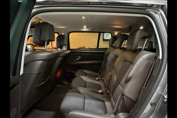 Renault Espace 1.8 TCe Initiale Paris 7P.|Trekhaak|Pano|Head-Up|Adaptieve Cruise|Camera|Lane Assist|Leder|Rijklaar