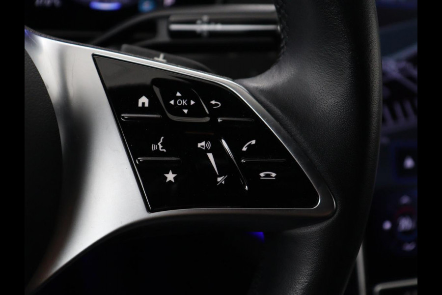 Mercedes-Benz EQE 300 Business Line 89 kWh SOH 95,8 | Panoramadak | Adaptive cruise | Burmester | Leder | Camera | Carplay | Warmtepomp | Stoelverwarming | Sfeerverlichting | Botspreventie