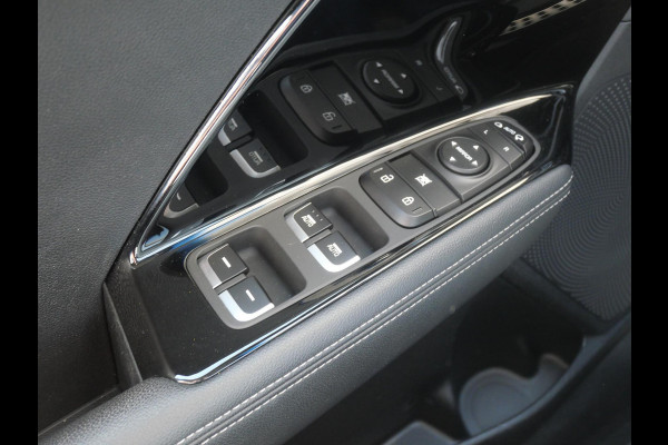 Kia Niro 1.6 GDi Hybrid DynamicPlusLine | Stoel/Stuurverwarming | Navi | Adaptief | Dode Hoek |