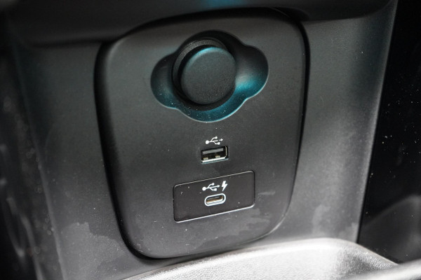 MINI John Cooper Works 2.0 S | Panoramadak | Carplay | Head-Up | H/K Sound | Black pack | Stoelverwarming