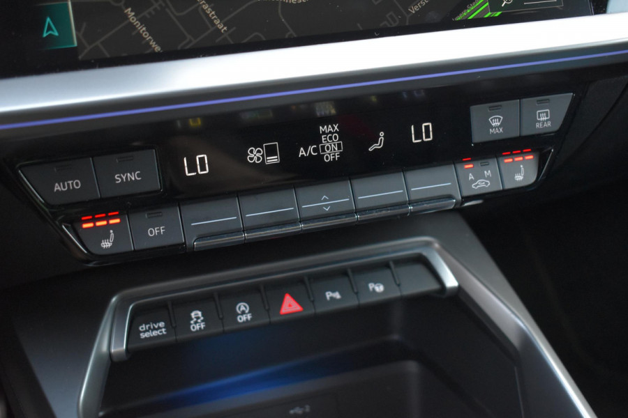 Audi A3 Sportback 2.5 TFSI RS 3 quattro HUD Pano Massage Keyless B&O Lane