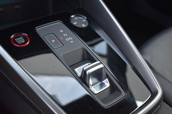 Audi A3 Sportback 2.5 TFSI RS 3 quattro HUD Pano Massage Keyless B&O Lane