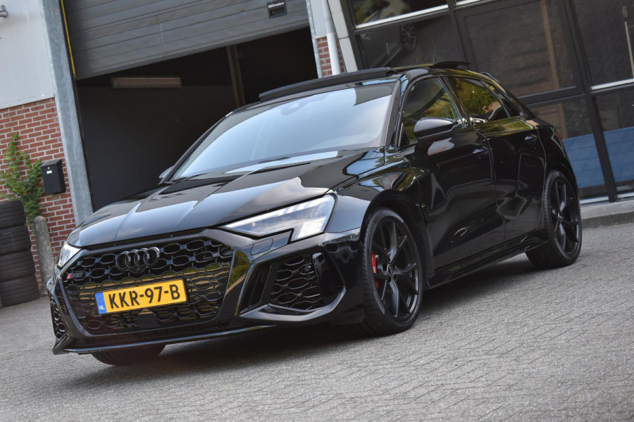 Audi A3 Sportback 2.5 TFSI RS 3 quattro HUD Pano Massage Keyless B&O Lane