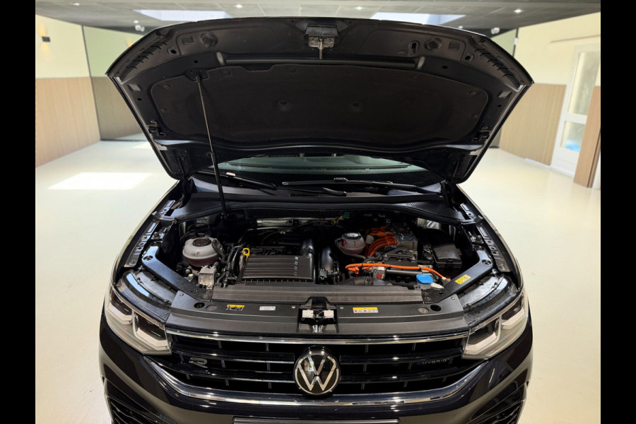 Volkswagen Tiguan 1.4 TSI Business R-LINE |Pano|Matrix|Keyless|Blindspot|
