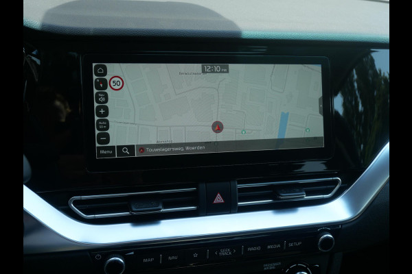 Kia e-Niro DynamicPlusLine 64 kWh | SOH 95,6 | Schuif/kanteldak | stoel/stuurverwarming |