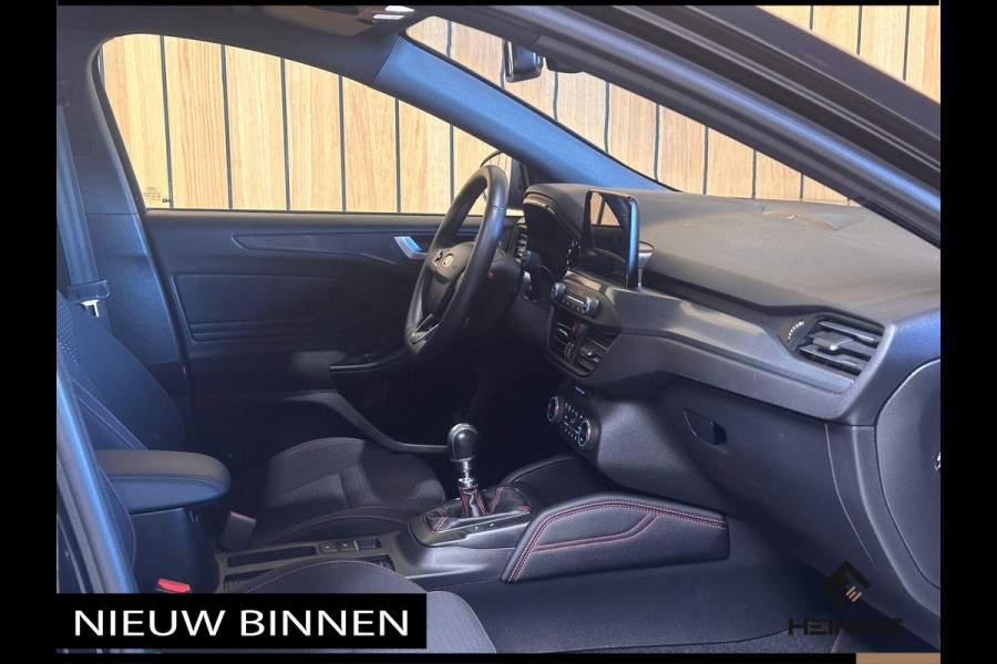 Ford Focus 1.0 EcoBoost ST Line Business Nederlandse Auto | ST Line | Camera | Stuur - Stoelverwarming | Apple-carplay