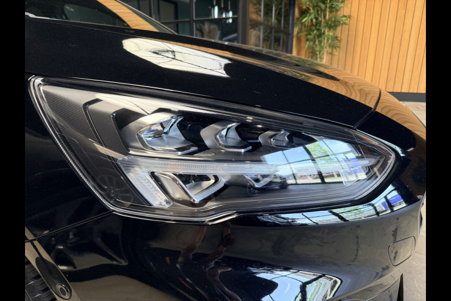 Ford Focus 1.0 EcoBoost ST Line Business Nederlandse Auto | ST Line | Camera | Stuur - Stoelverwarming | Apple-carplay