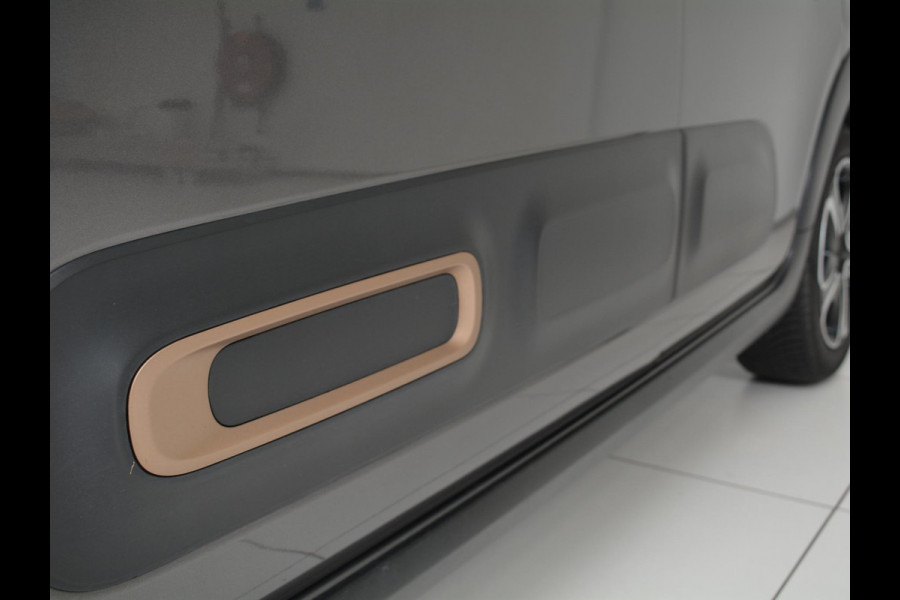 Citroën C3 1.2 PureTech C-Series | Navigatie | Climate Control | Apple CarPlay / Android Auto |