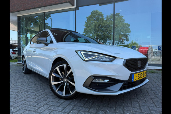 Seat Leon 1.5 eTSI FR Launch Edition - Pano/schuifdak - Navi - Climate - LED - Org.NL