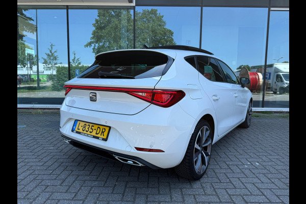 Seat Leon 1.5 eTSI FR Launch Edition - Pano/schuifdak - Navi - Climate - LED - Org.NL